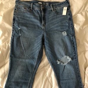 NEW old navy distressed blue rockstar jeans!